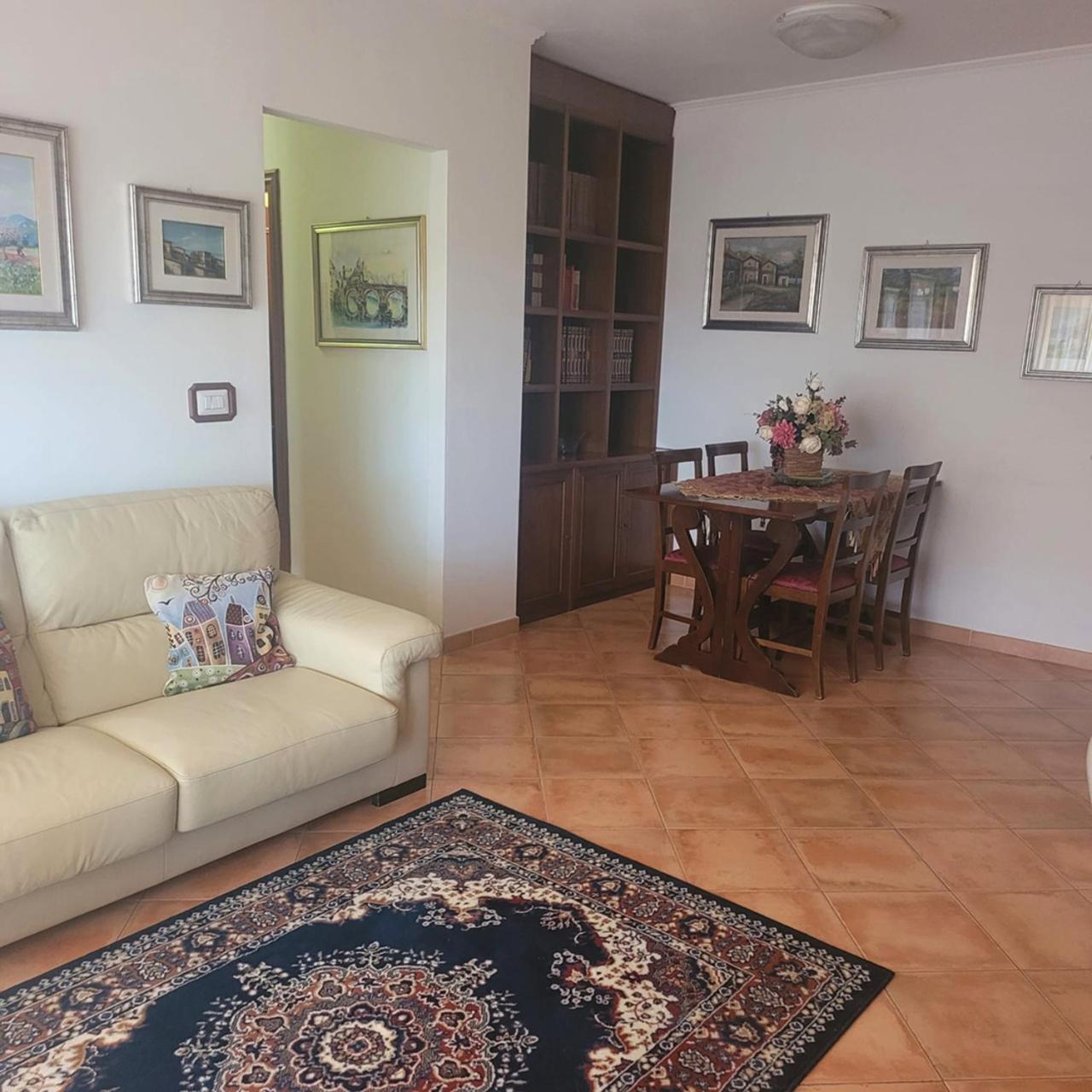 Alloggio Per Uso Turistico Ecm Giardino Di Roma Vitinia Esterno foto